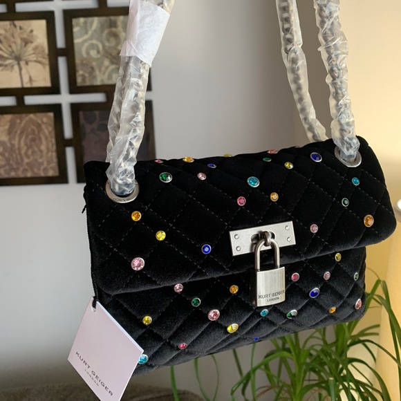 Authentic KURT GEIGER LONDON Velvet magnetic closure convertible Crosby/Shoulder - Picture 13 of 16